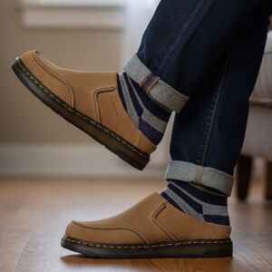 Dr. Martens Carlson Leather Clogs Mules Men’s Size 11 Tan Lug Sole Slip On